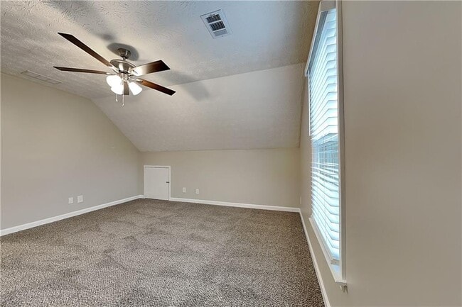 Building Photo - 3720 Ted's Cove