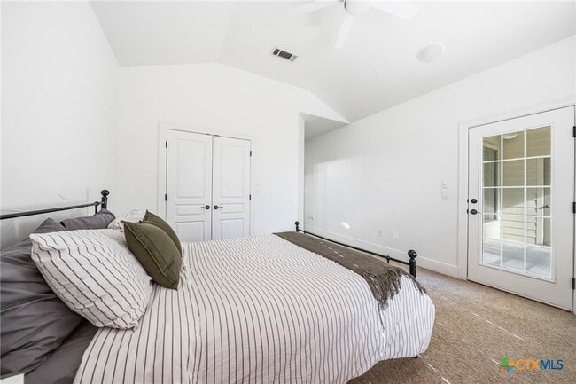 Building Photo - 3107 Sweetwater Cove