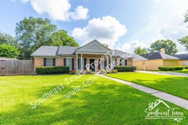 Building Photo - 6030 Zenith St