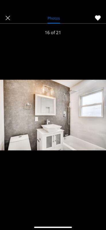 Building Photo - 240 S Julian St