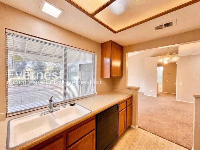 Building Photo - 30440 Milky Way Dr