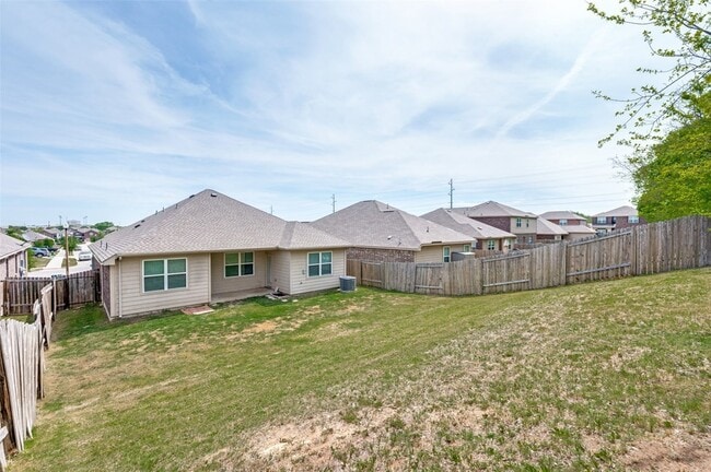 Building Photo - 4517 Shy Creek Ln