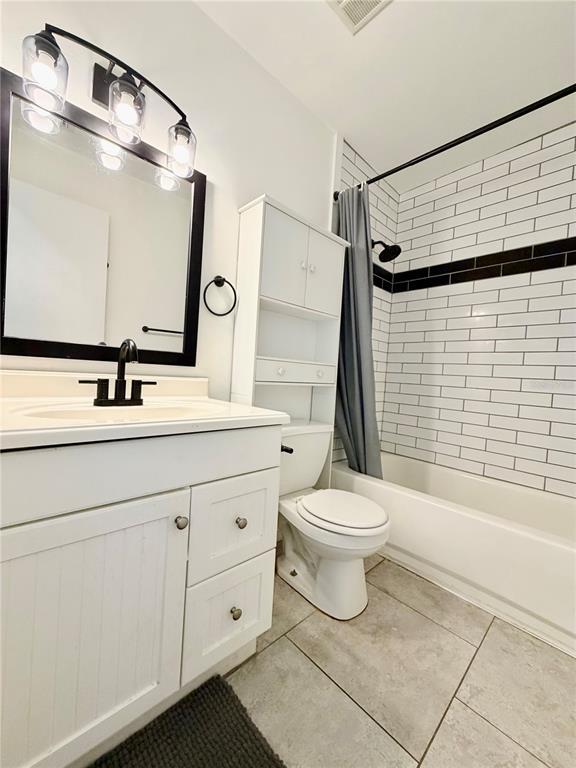 Building Photo - 1140 83rd Ave N