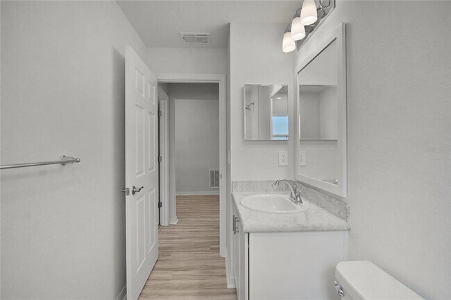 Building Photo - 1641 Astrid rd