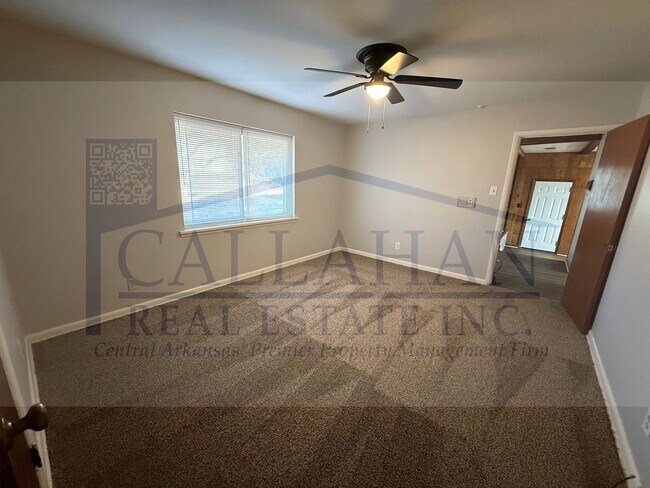 Building Photo - 4417 Hazelwood Rd