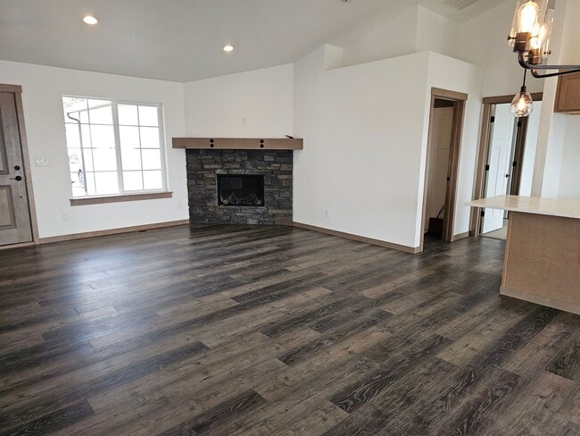 Building Photo - Brand New Beautiful 4 bedroom Home in Rathdrum!