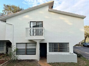 Building Photo - 2580 Coral Springs Dr