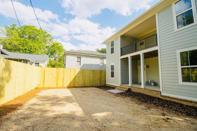 Building Photo - "Welcome to Olympia – Brand New Units + $4...