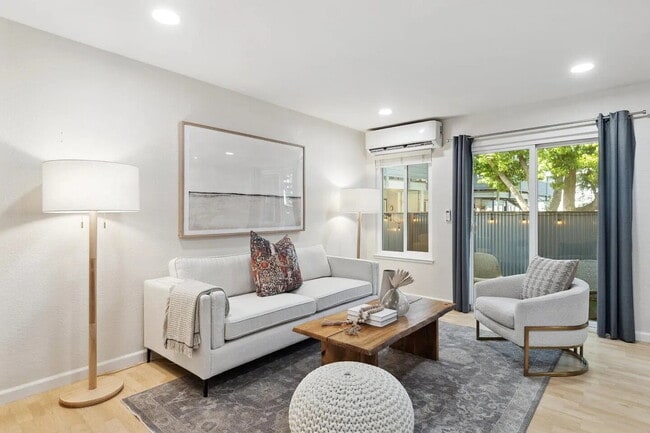 Building Photo - "Chic 1-Bedroom San Jose Retreat with Luxu...