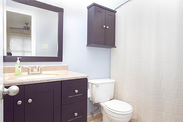 Building Photo - Coming Soon! Cozy 1 Bed / 1 Bath End Unit Townhome In North Durham!