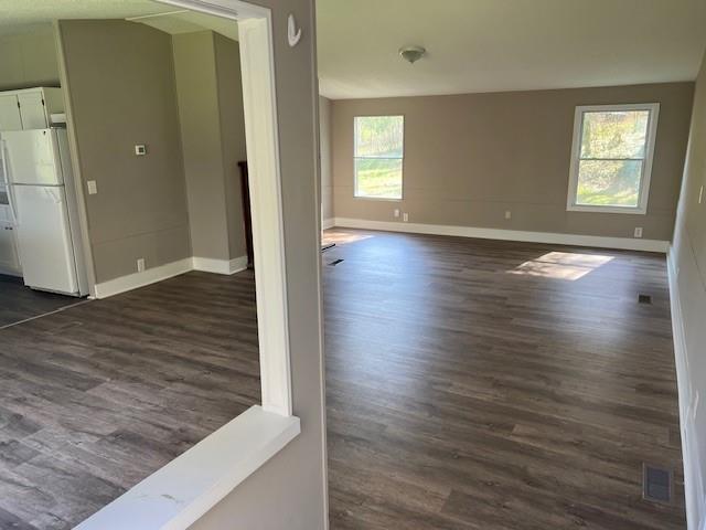 Building Photo - 6185 Leigh Ln