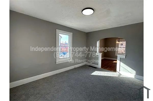 Building Photo - 1813 E 30th St