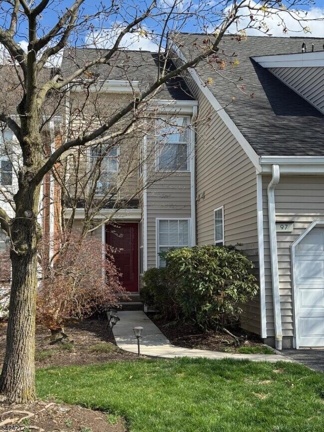 Building Photo - 97 Giordano Dr