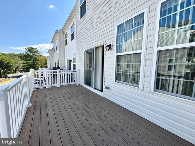 Building Photo - 18322 Woodhouse Ln