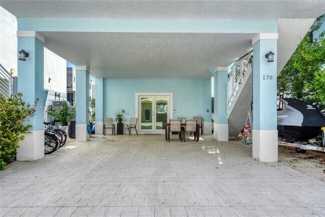 Building Photo - 94825 Overseas Hwy