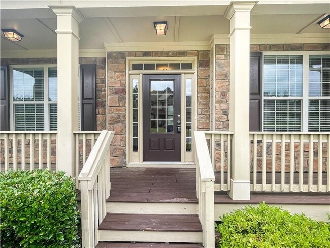 Building Photo - 5840 Zelkova Dr