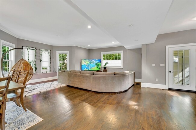 Building Photo - 3 Highet Ave