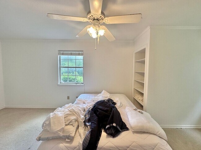 Building Photo - Tour Today! Spacious Country Retreat on 6+...