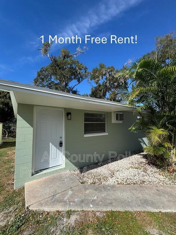 Primary Photo - 411 S Cornelia Ave