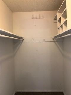 Building Photo - 317 N La Salle Dr