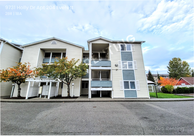 Primary Photo - Wonderful Recently Modeled Apartment Compl...