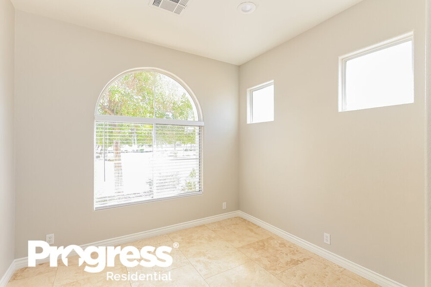 Building Photo - 10413 Gunpowder Falls St