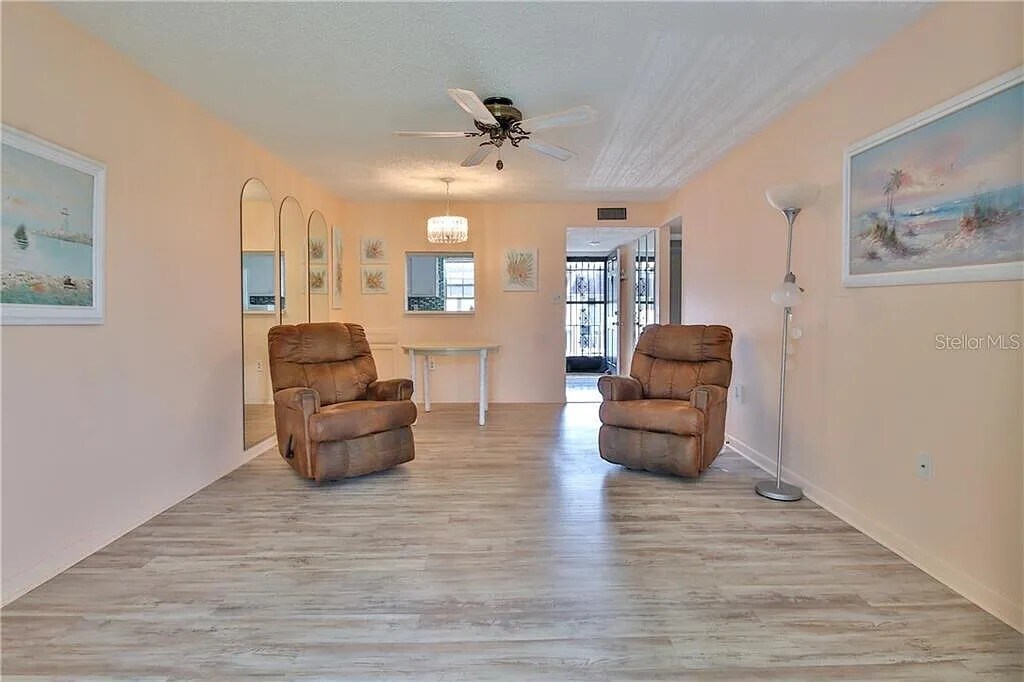 Building Photo - 305 47th Avenue Dr W