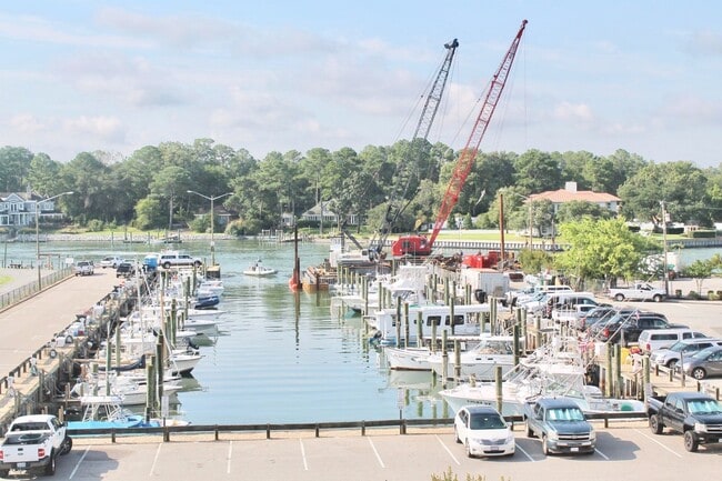 Building Photo - For Rent! Right on the Lynnhaven Inlet!