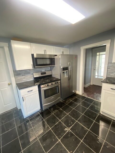 Building Photo - 1710 E Fayette St