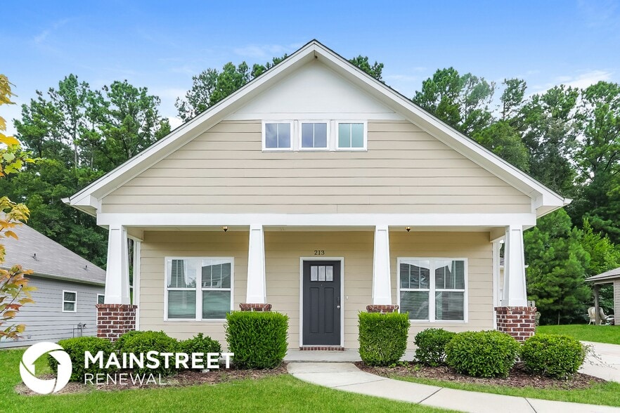 Primary Photo - 213 Hampton Dr