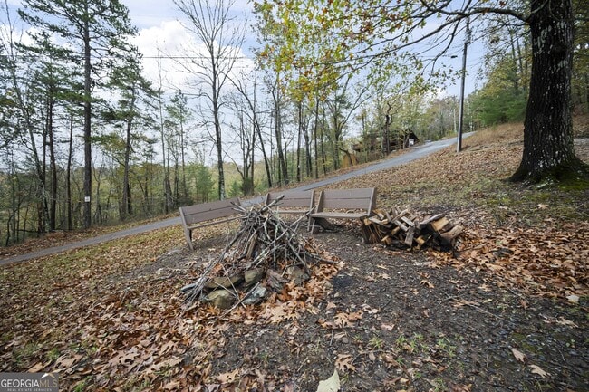 Building Photo - 1274 Foxhound Trail NE