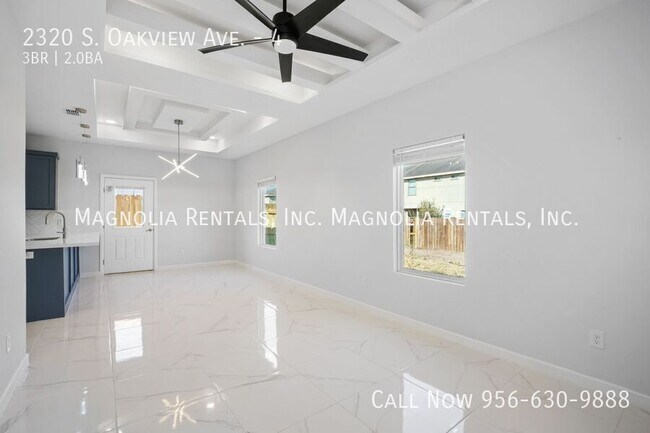 Building Photo - 2320 S Oakview Dr