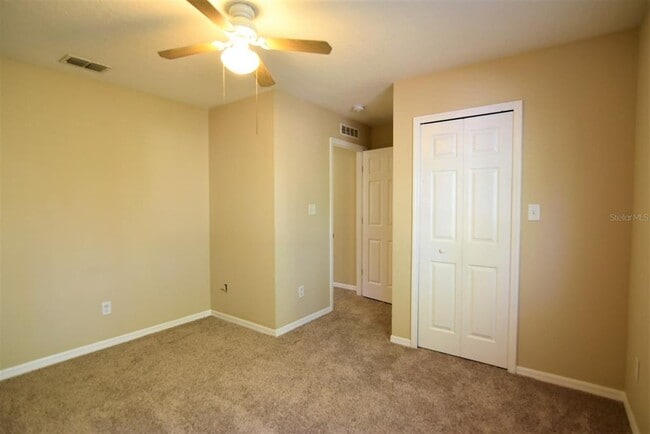 Building Photo - 1066 Dolphin Dr