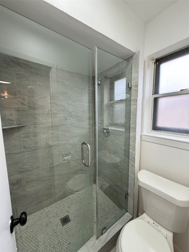 Building Photo - 13319 Forest Knoll St