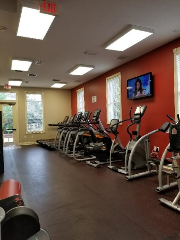 Building Photo - 14731 Driftwater Dr