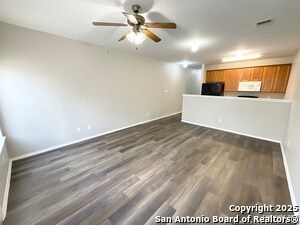 Building Photo - 10830 Mathom Landing