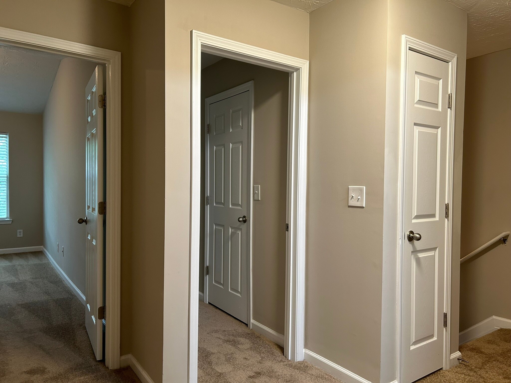 Building Photo - 2916 Vining Ridge Ter