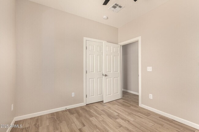 Building Photo - 2746 W Pima St
