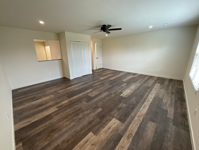 Building Photo - 2918 Montvale Rd