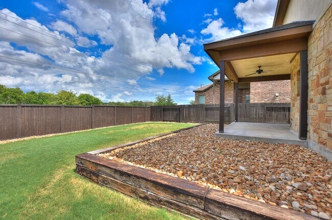 Building Photo - 1232 Clearwing Cir