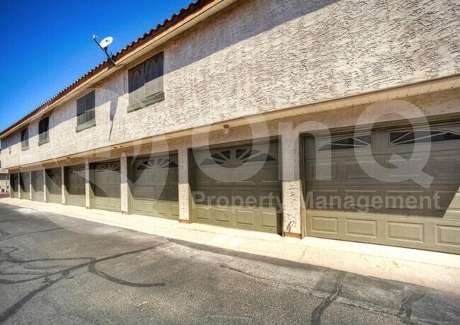Building Photo - 30 E Brown Rd