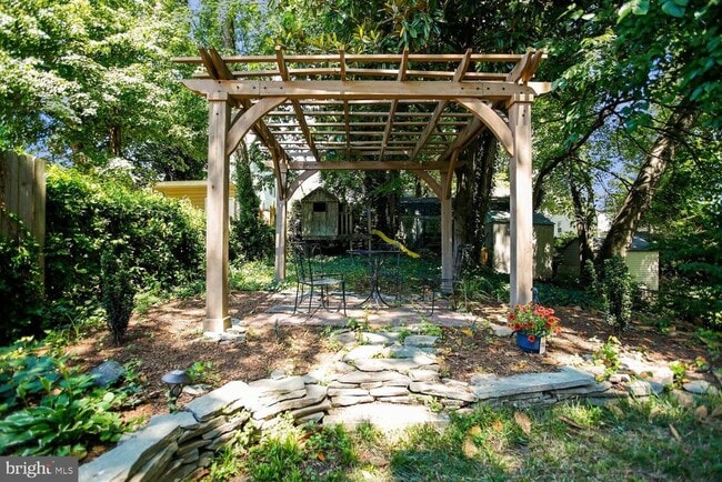 Building Photo - 5810 Fifer Dr