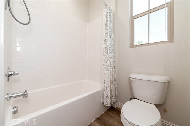 Building Photo - 906 El Paseo