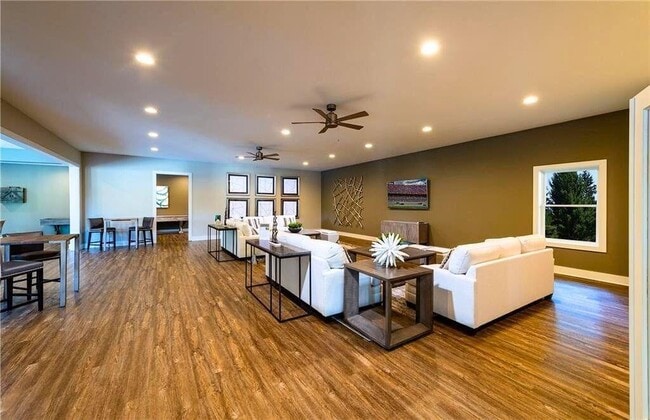 Building Photo - 2090 Emmet Pk Ln