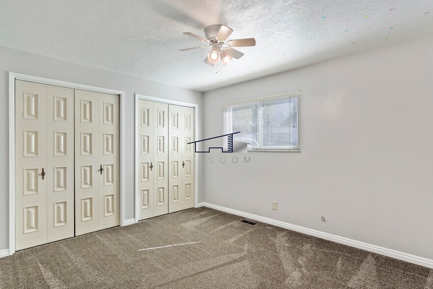 Building Photo - 3179 Hawthorne Ave