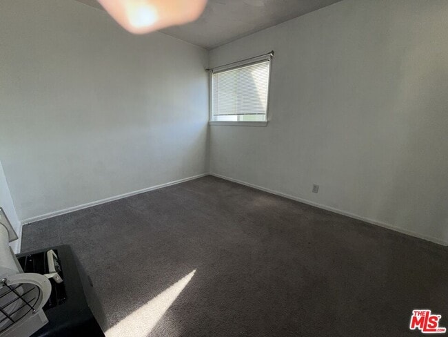 Building Photo - 5361 Inglewood Blvd