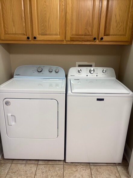 Building Photo - 112 Lakeview Commons Dr