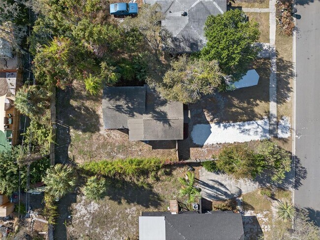 Building Photo - 4324 16th Ave S