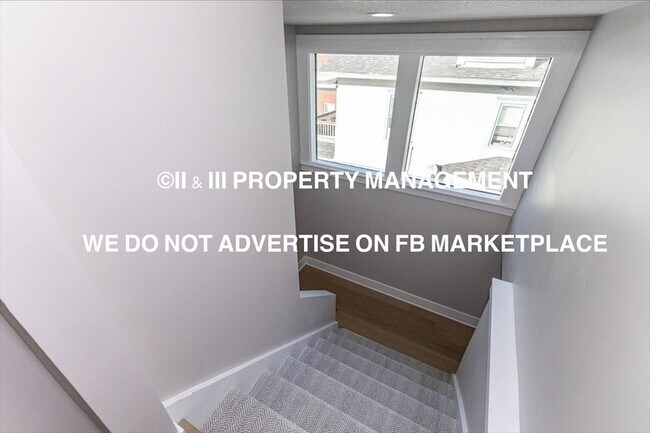 Building Photo - 3517 Jefferson St