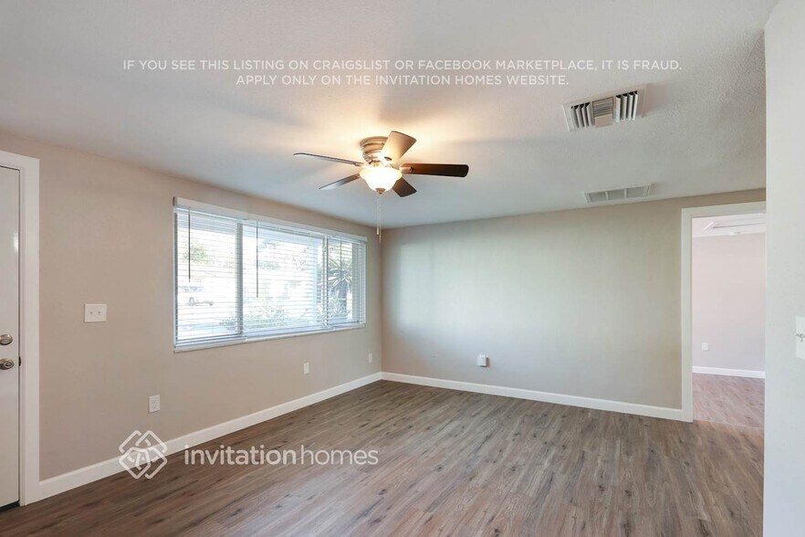 Building Photo - 15723 Sea Pines Dr